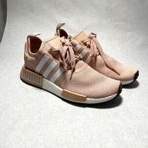 Adidas women’s sneakers peachy pink size US 7